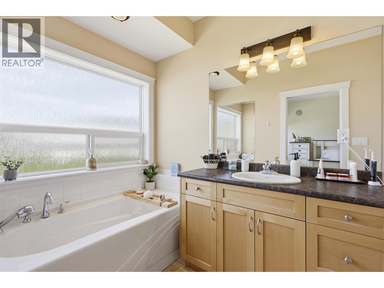 365 Cougar Road, Kamloops, British Columbia  V2C 6V1 - Photo 18 - 10388395