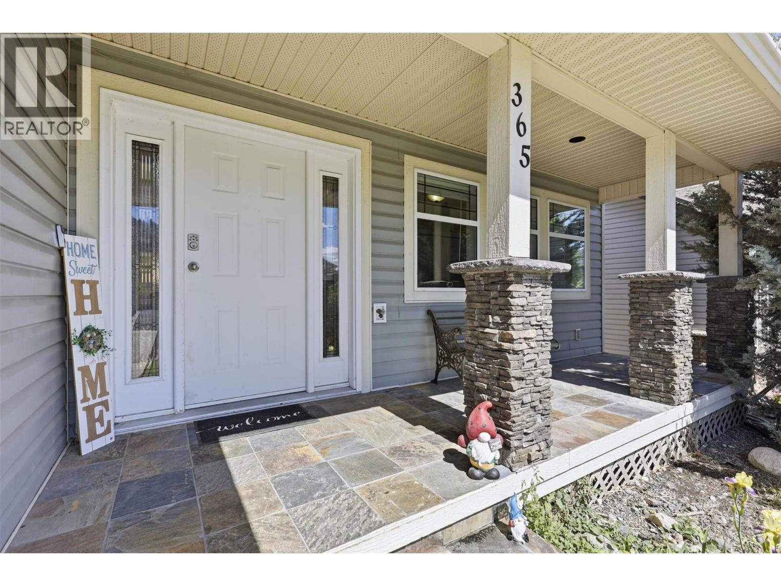 365 Cougar Road, Kamloops, British Columbia  V2C 6V1 - Photo 2 - 10388395
