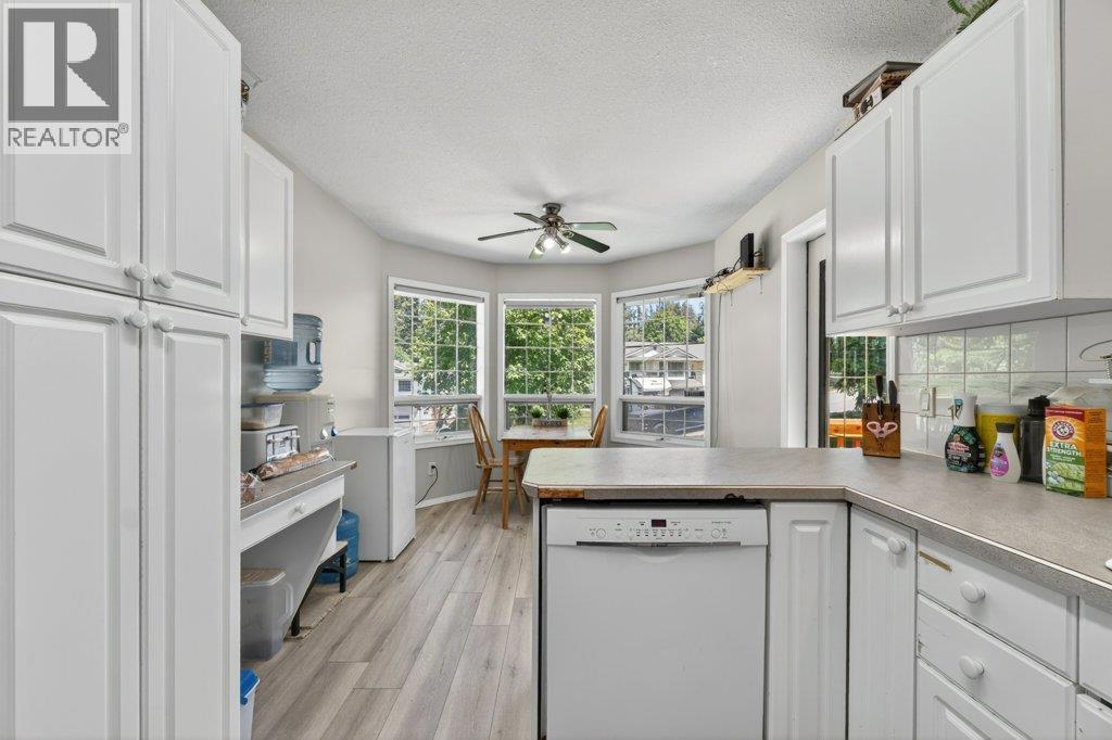 1641 17 Street Se, Salmon Arm, British Columbia  V1E 2M6 - Photo 10 - 10387986