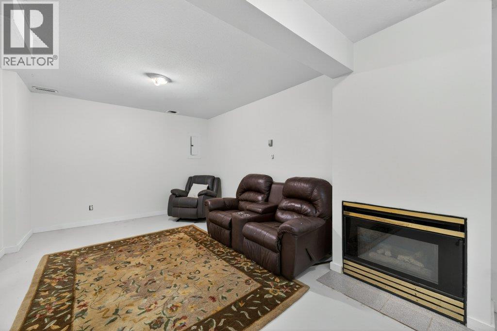1641 17 Street Se, Salmon Arm, British Columbia  V1E 2M6 - Photo 33 - 10387986