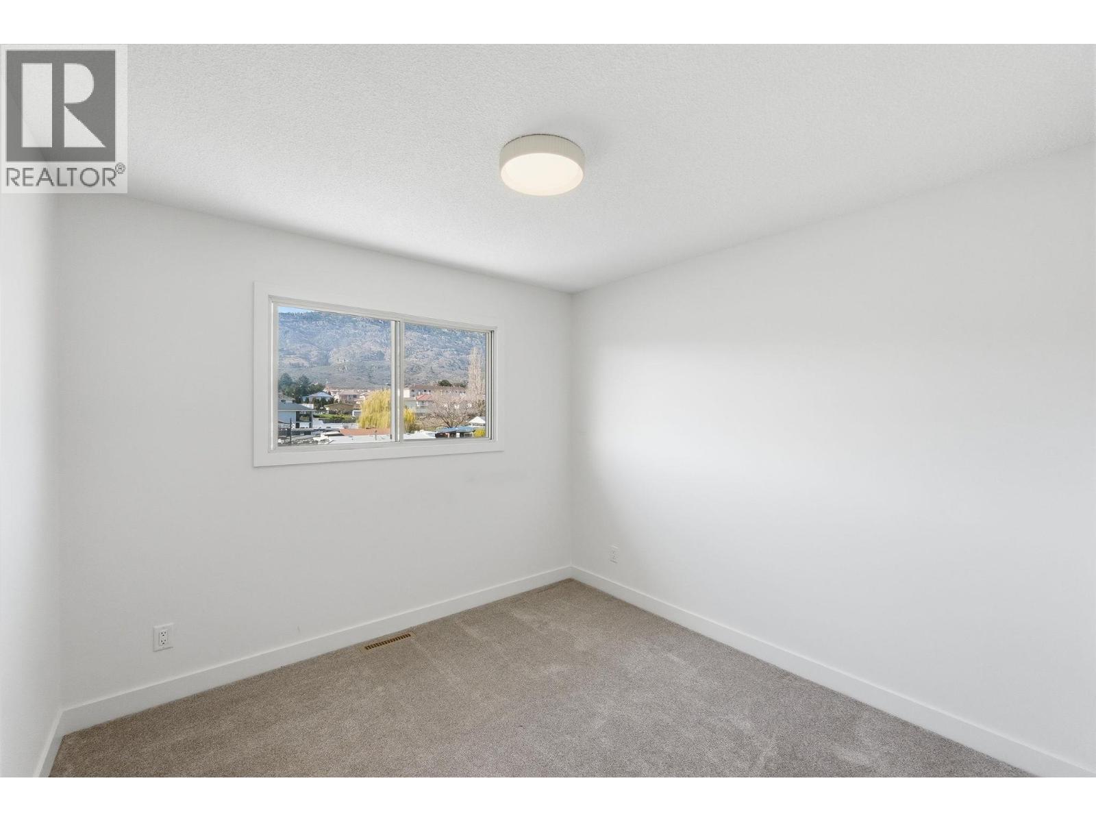 8913 Jubilee Drive, Osoyoos, British Columbia  V0H 1V2 - Photo 22 - 10388287