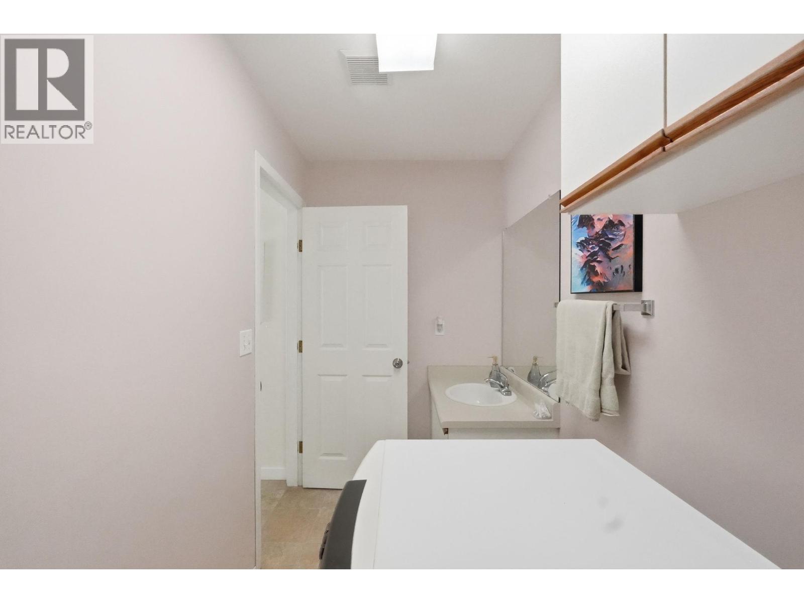 2749 Riffington Place, West Kelowna, British Columbia  V1Z 3L1 - Photo 17 - 10388298