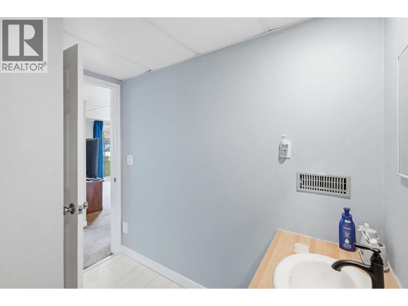 2749 Riffington Place, West Kelowna, British Columbia  V1Z 3L1 - Photo 38 - 10388298
