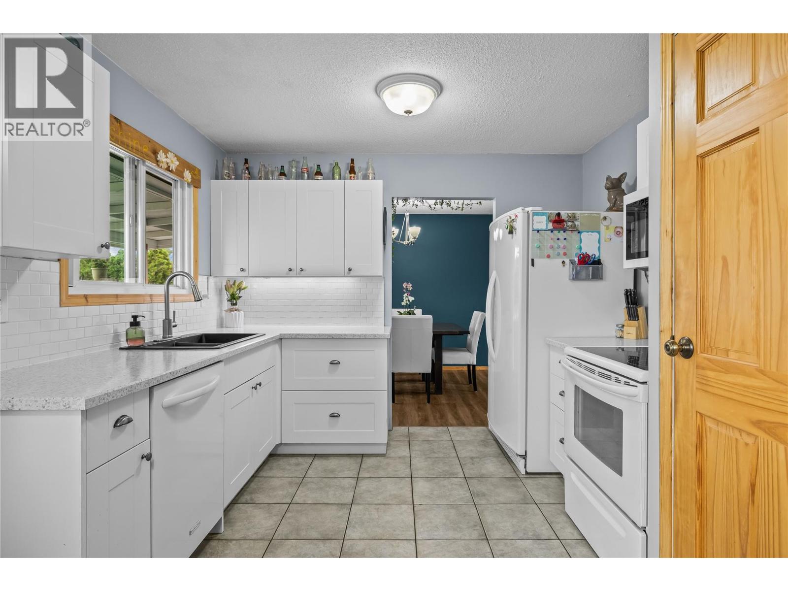 340 Adventure Road, Kelowna, British Columbia  V1X 1N4 - Photo 13 - 10387520