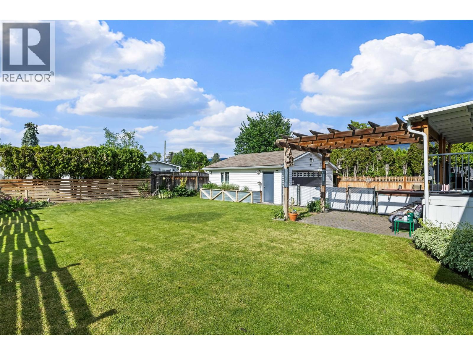 340 Adventure Road, Kelowna, British Columbia  V1X 1N4 - Photo 44 - 10387520