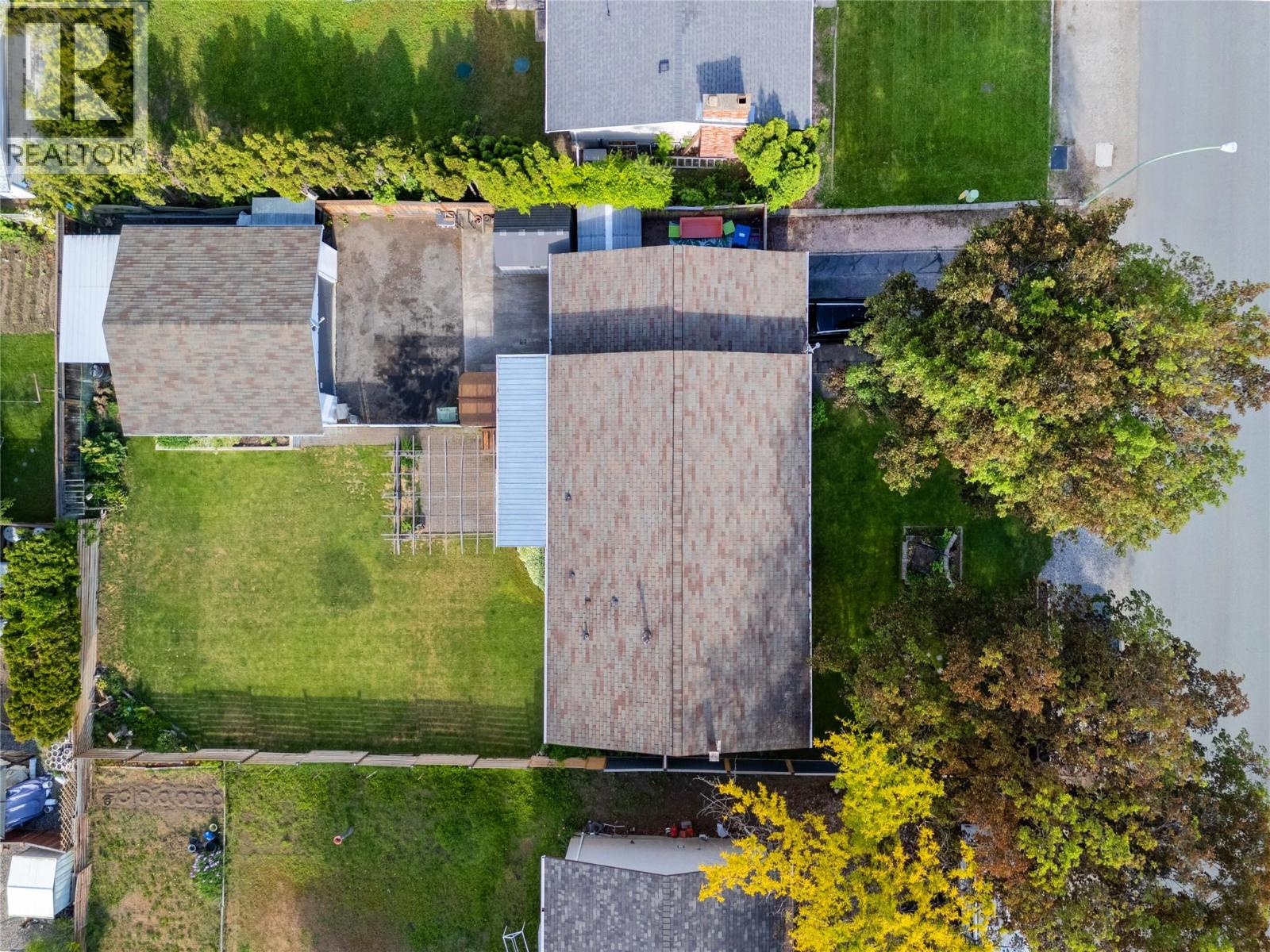340 Adventure Road, Kelowna, British Columbia  V1X 1N4 - Photo 51 - 10387520