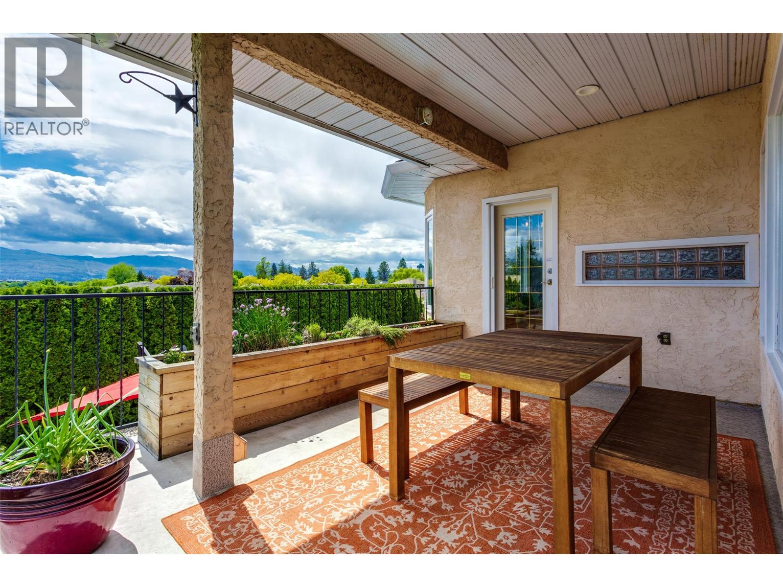 1321 Mountain Avenue, Kelowna, British Columbia  V1Y 7H3 - Photo 21 - 10388194