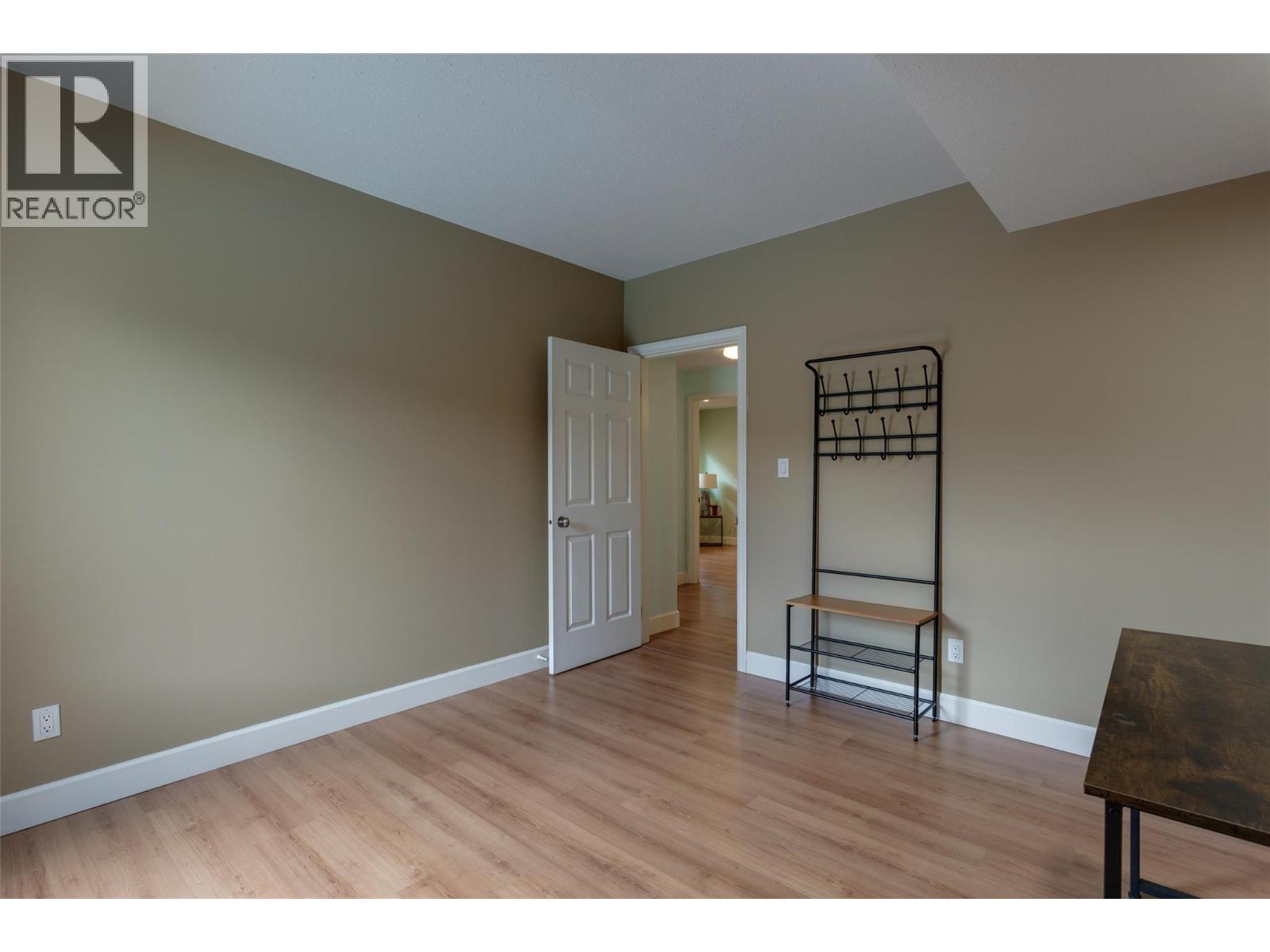 1321 Mountain Avenue, Kelowna, British Columbia  V1Y 7H3 - Photo 38 - 10388194