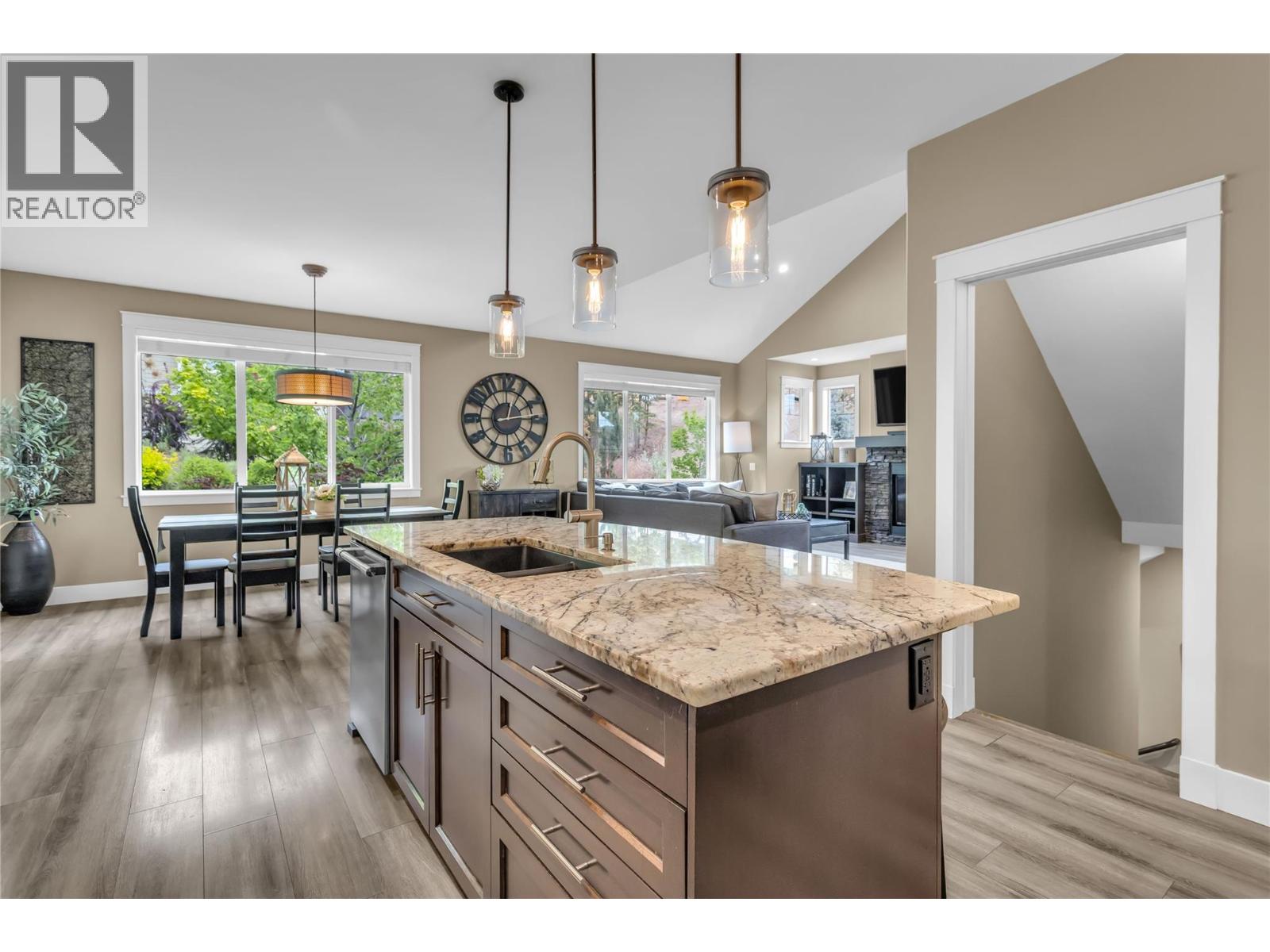 2410 Mountains Hollow Lane, West Kelowna, British Columbia  V4T 3H5 - Photo 17 - 10388099