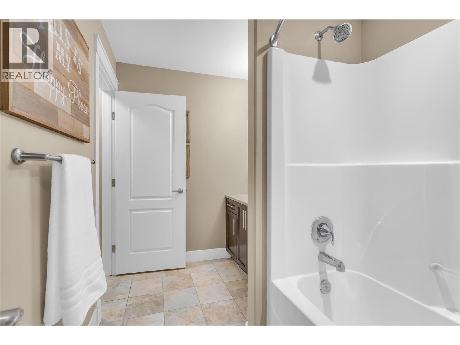 2410 Mountains Hollow Lane, West Kelowna, British Columbia  V4T 3H5 - Photo 38 - 10388099