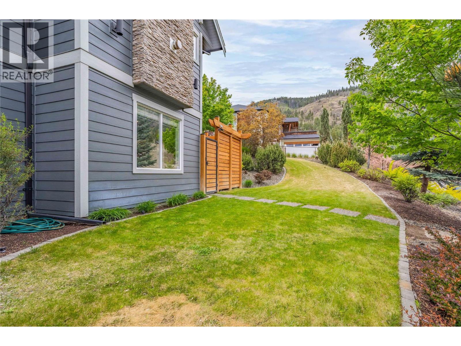 2410 Mountains Hollow Lane, West Kelowna, British Columbia  V4T 3H5 - Photo 60 - 10388099