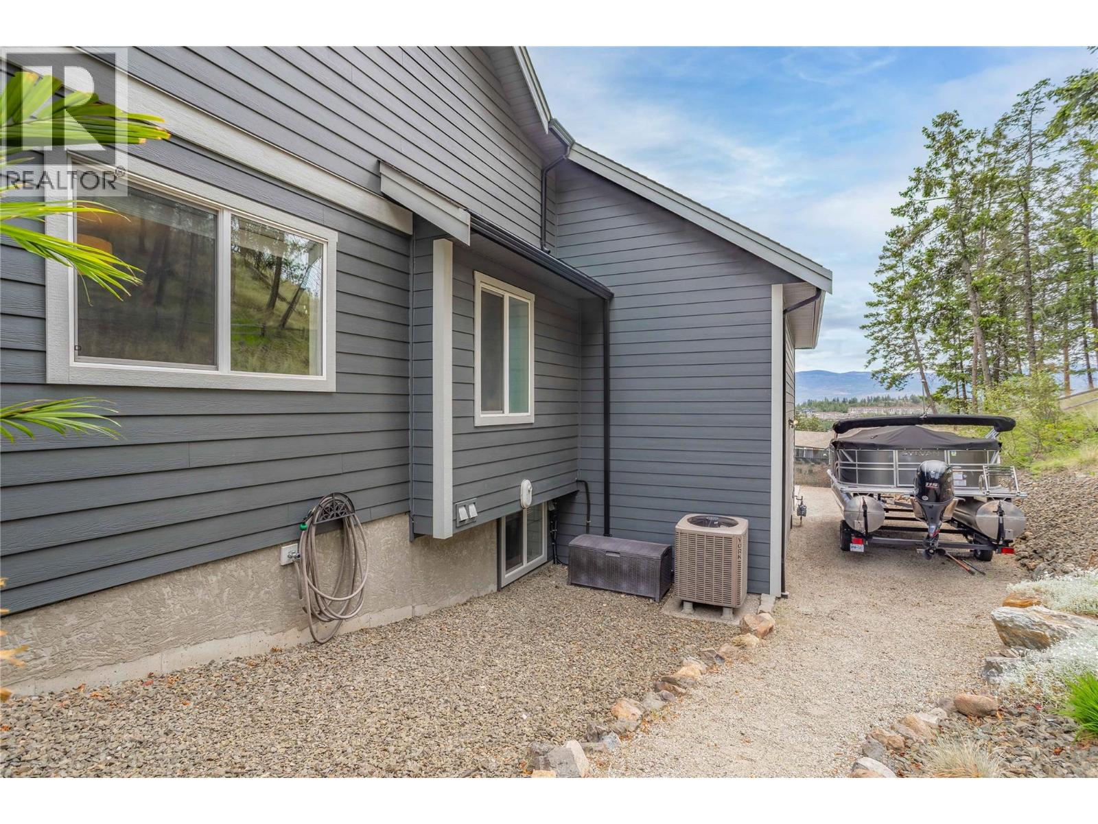 2410 Mountains Hollow Lane, West Kelowna, British Columbia  V4T 3H5 - Photo 72 - 10388099