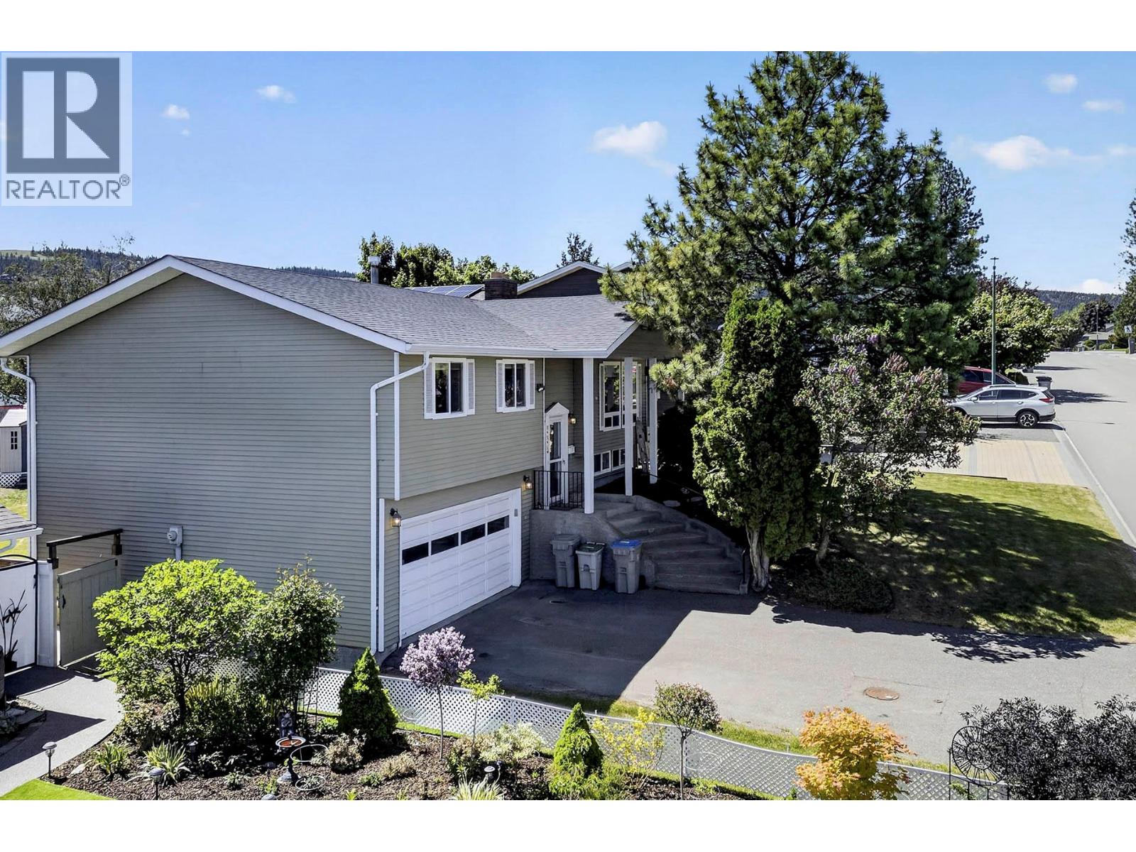 333 Robson Drive, Kamloops, British Columbia  V2E 1W2 - Photo 1 - 10386890