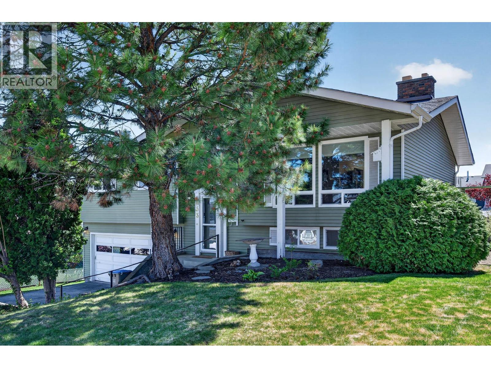 333 Robson Drive, Kamloops, British Columbia  V2E 1W2 - Photo 3 - 10386890