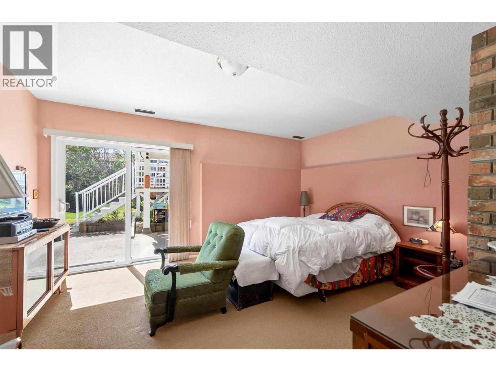 333 Robson Drive, Kamloops, British Columbia  V2E 1W2 - Photo 32 - 10386890