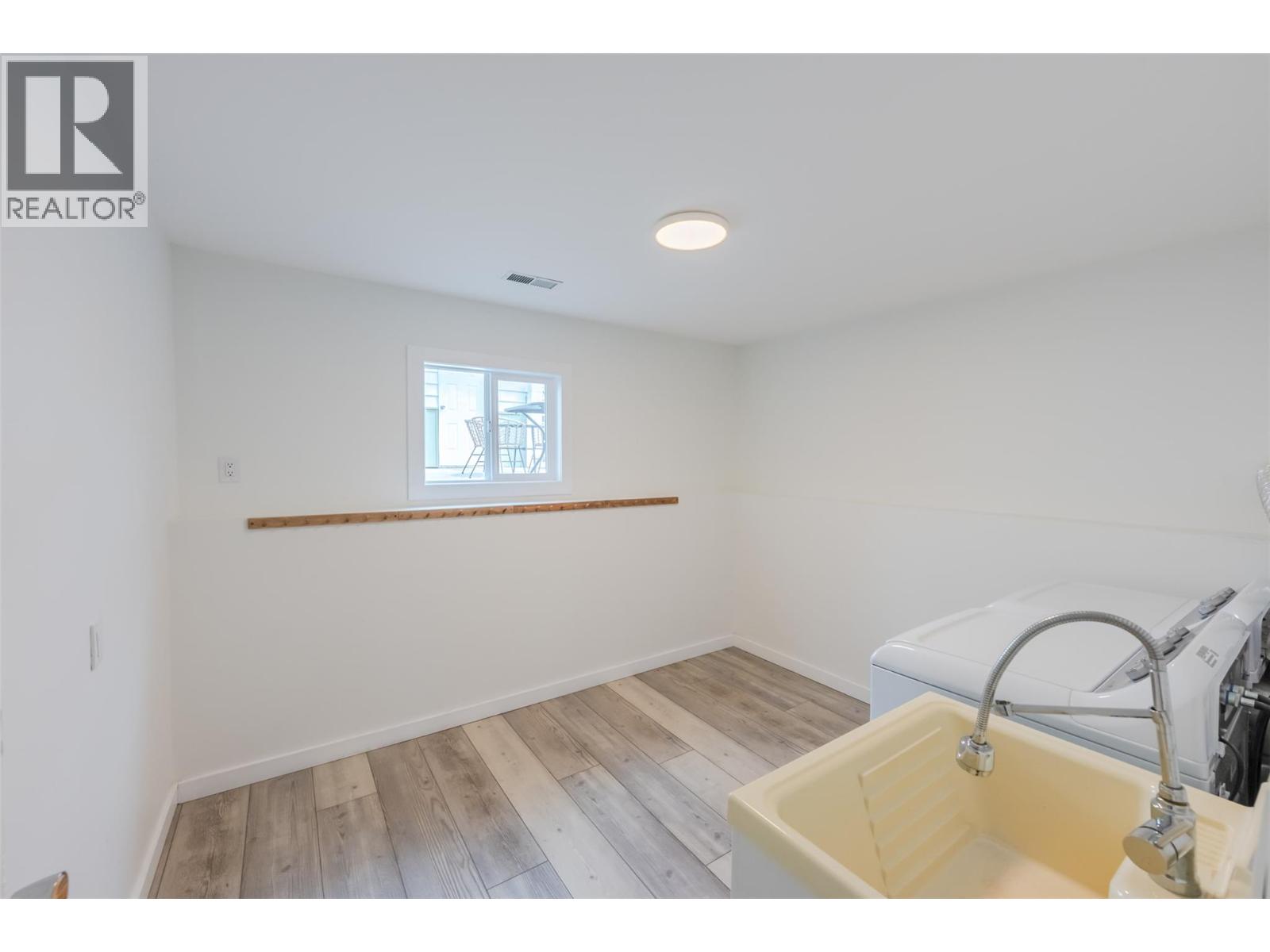 5853 Kettle Court, Oliver, British Columbia  V0H 1T0 - Photo 46 - 10388440