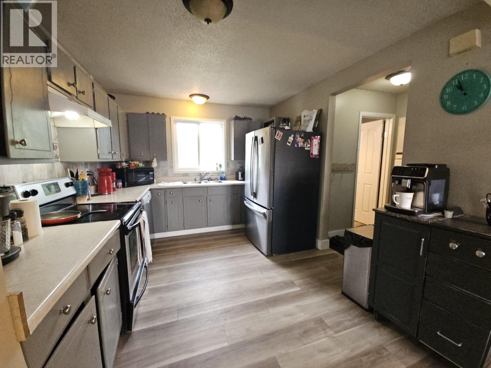 4704 50 Avenue Ne, Chetwynd, British Columbia  V0C 1J0 - Photo 14 - 10388431