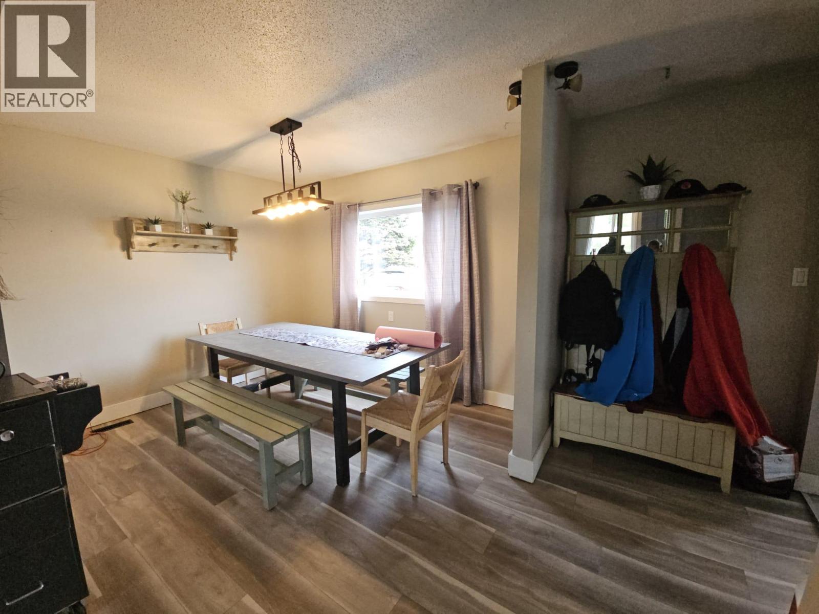 4704 50 Avenue Ne, Chetwynd, British Columbia  V0C 1J0 - Photo 9 - 10388431