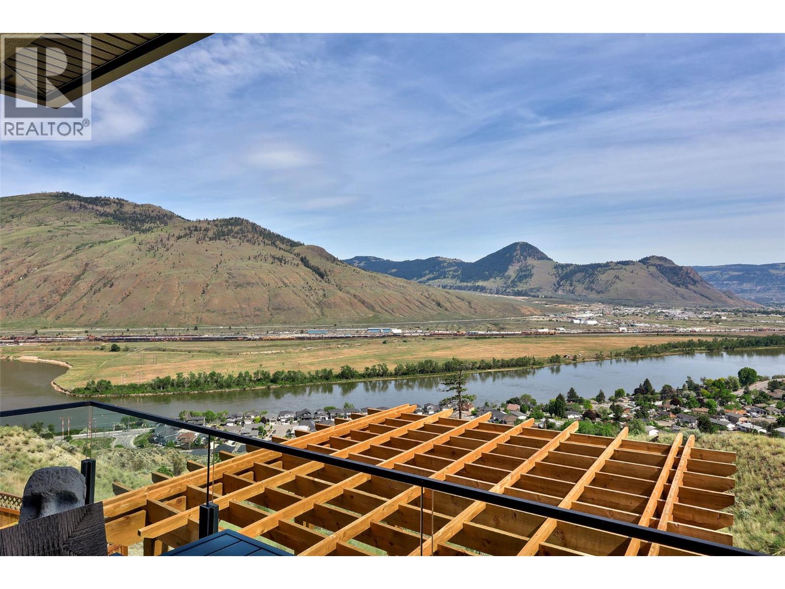 2300 Saddleback Drive, Kamloops, British Columbia  V2B 0G7 - Photo 11 - 10388036
