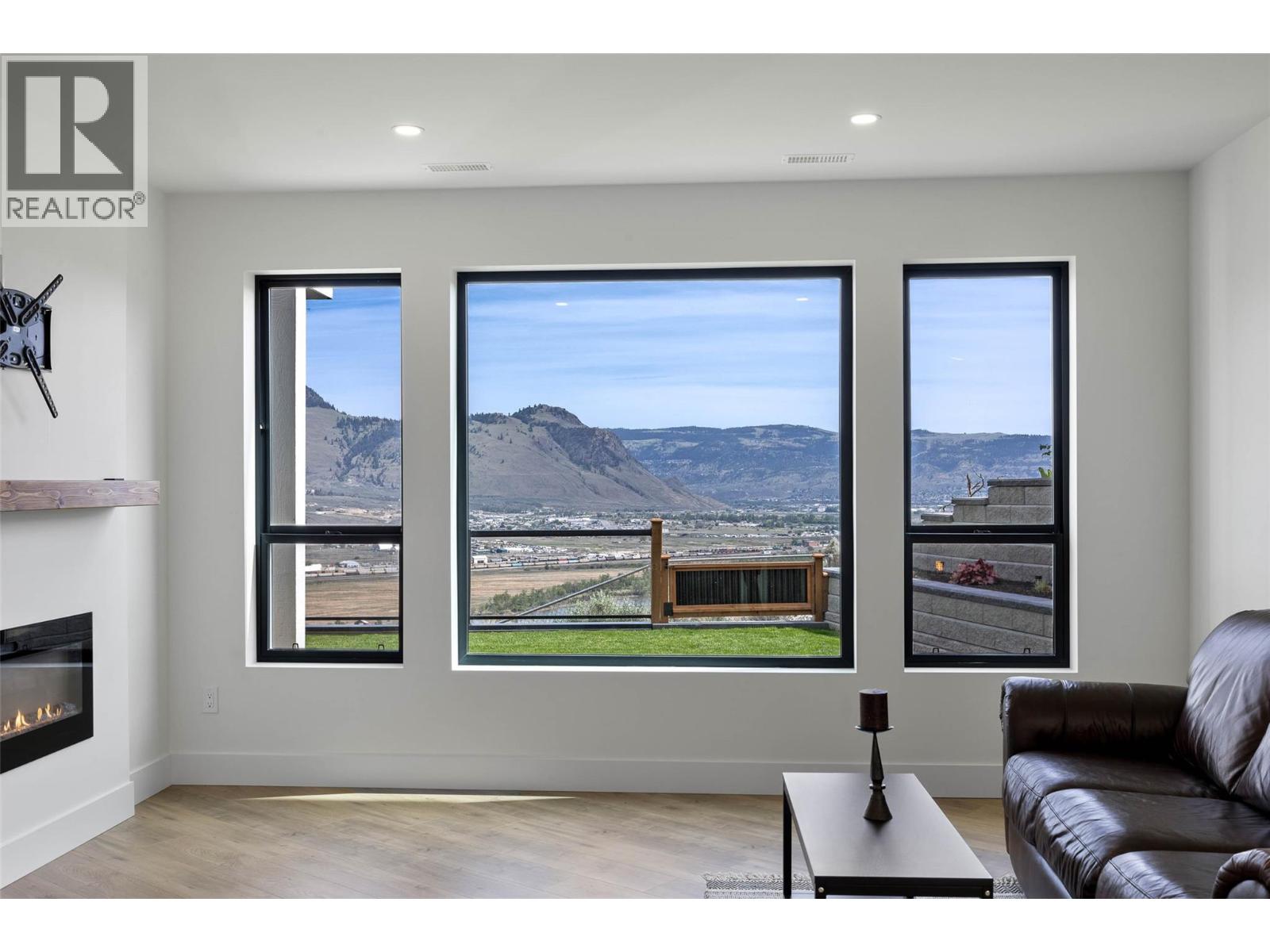 2300 Saddleback Drive, Kamloops, British Columbia  V2B 0G7 - Photo 44 - 10388036