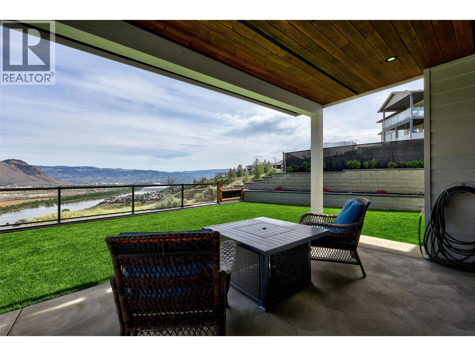 2300 Saddleback Drive, Kamloops, British Columbia  V2B 0G7 - Photo 55 - 10388036