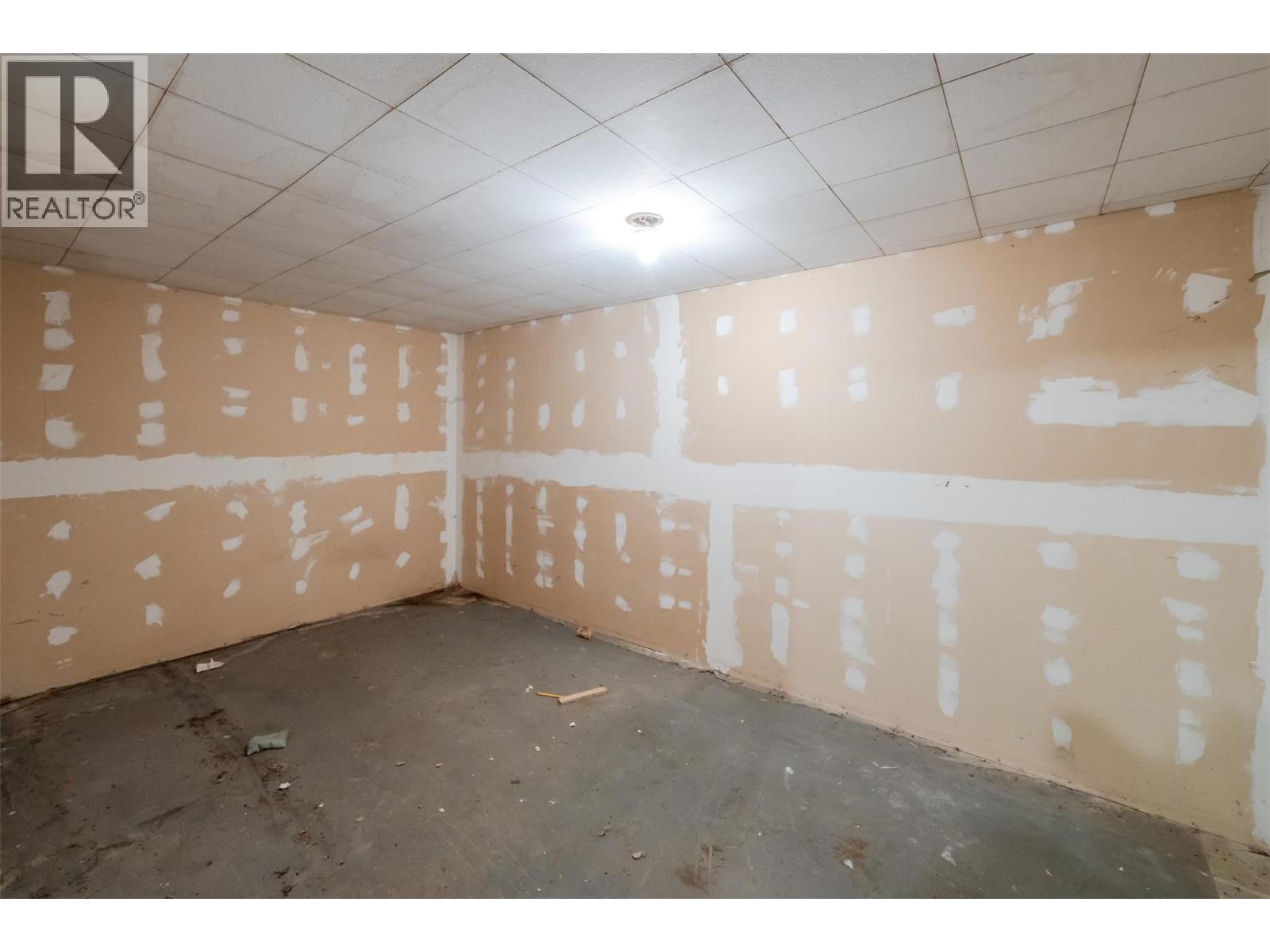 8308 70th Avenue, Osoyoos, British Columbia  V0H 1V0 - Photo 33 - 10387733