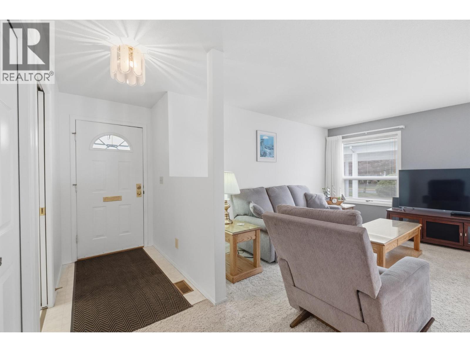 1101 Cameron Avenue Unit# 14, Kelowna, British Columbia  V1Y 8V2 - Photo 5 - 10386970