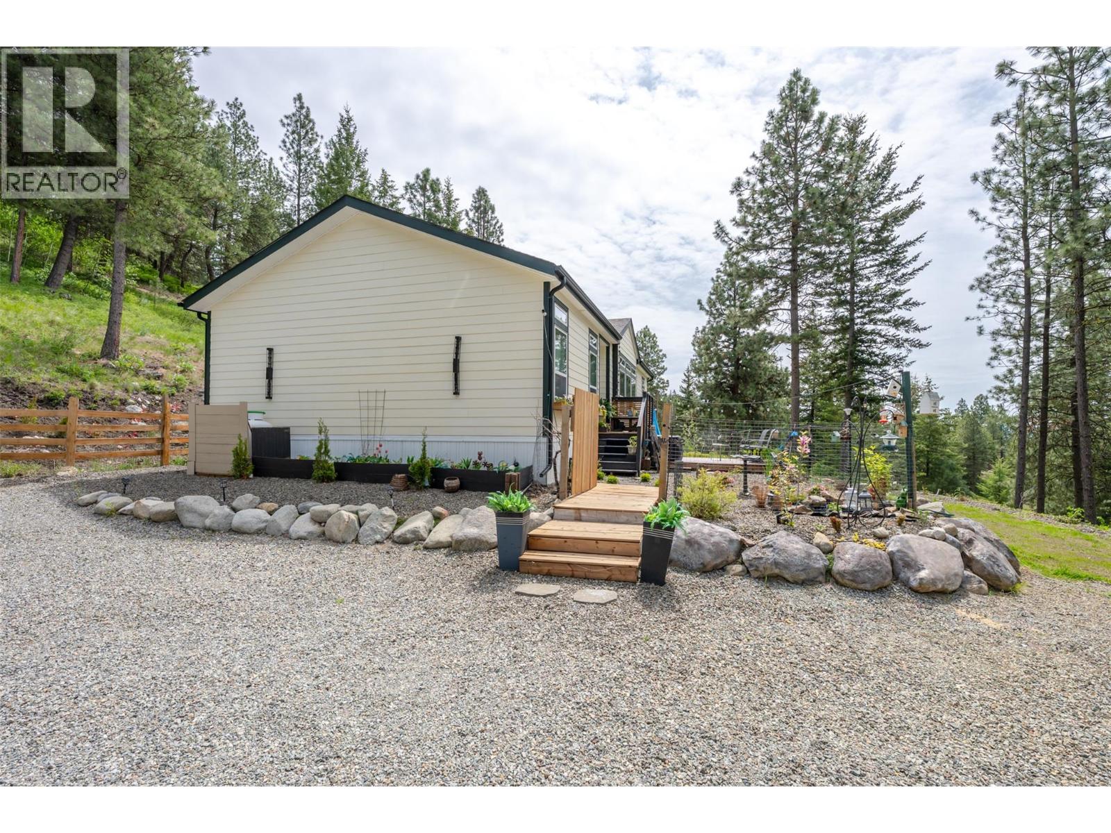 1020 Bullmoose Way, Osoyoos, British Columbia  V0H 1V6 - Photo 79 - 10388454