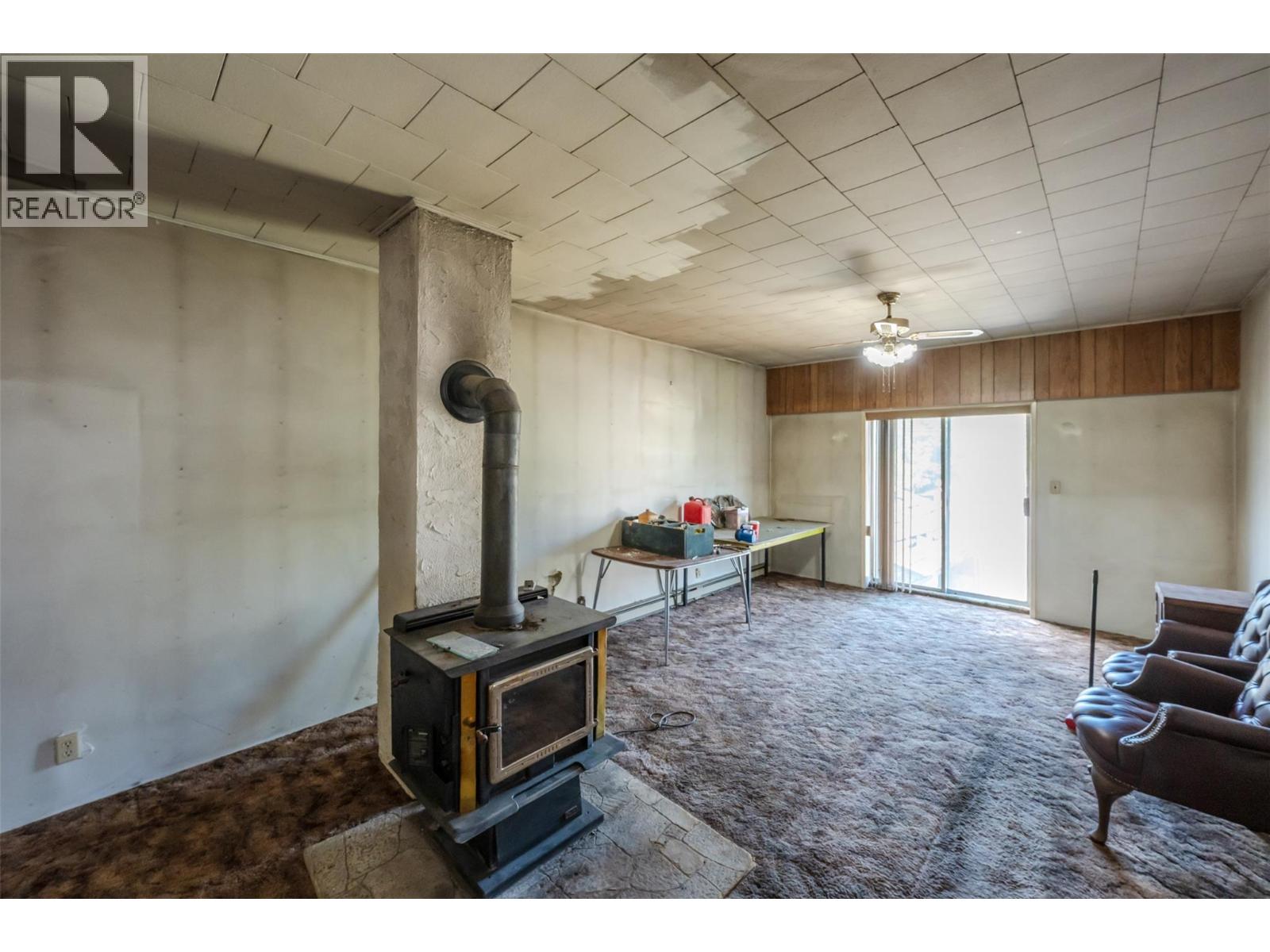 8308 70th Avenue, Osoyoos, British Columbia  V0H 1V0 - Photo 14 - 10388457