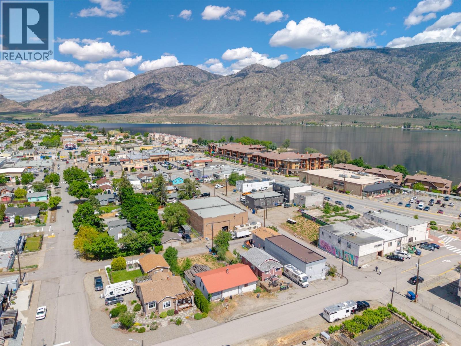 8308 70th Avenue, Osoyoos, British Columbia  V0H 1V0 - Photo 2 - 10388457