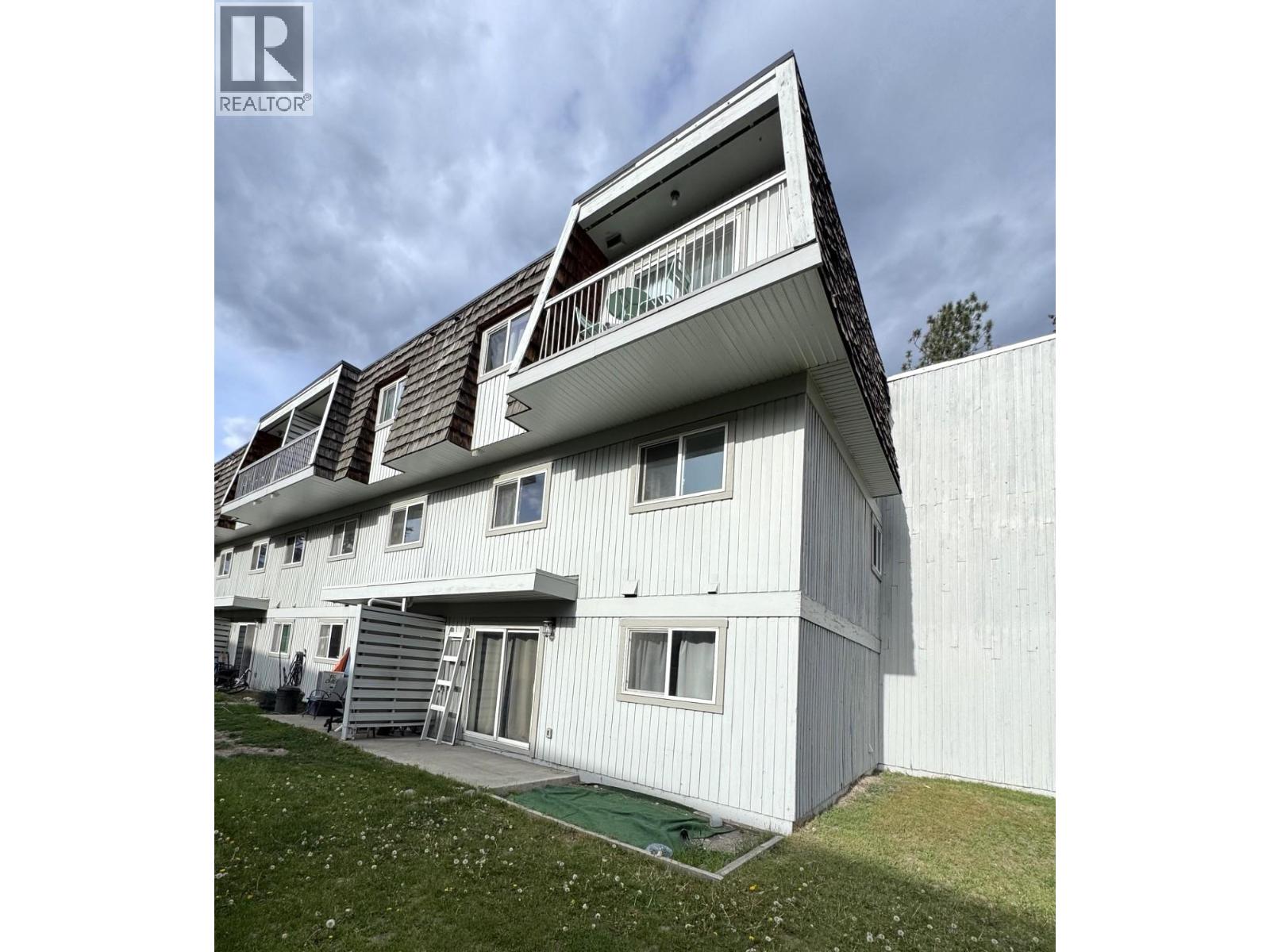 2117 2nd Street N Unit# 102, Cranbrook, British Columbia  V1C 3L4 - Photo 1 - 10388315