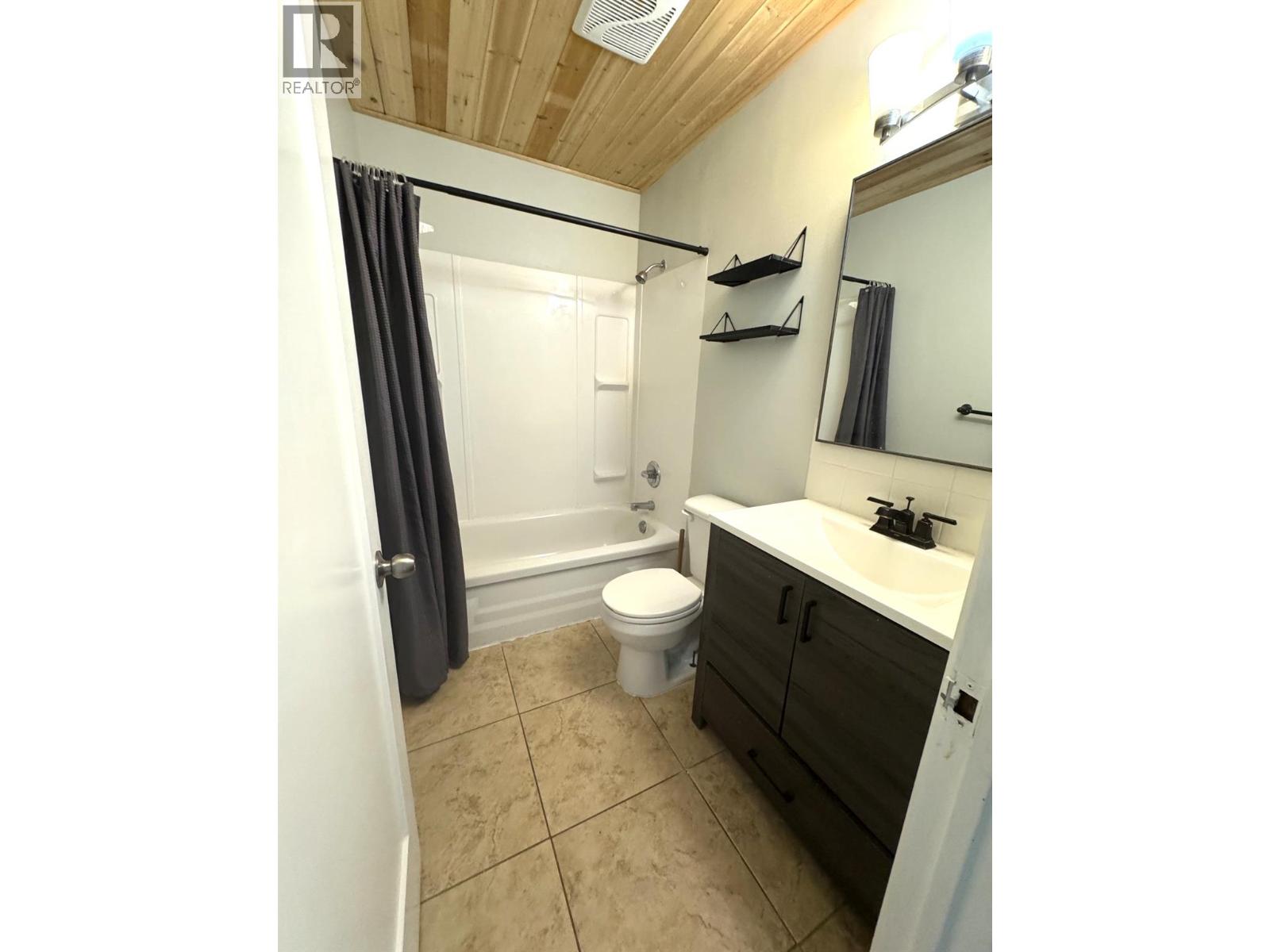 2117 2nd Street N Unit# 102, Cranbrook, British Columbia  V1C 3L4 - Photo 16 - 10388315
