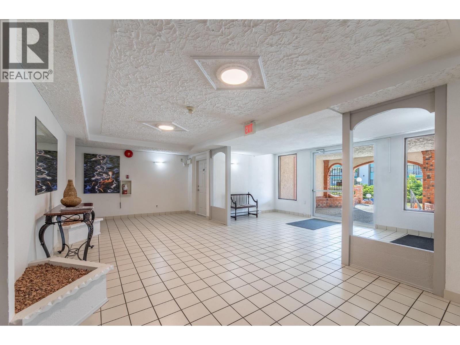 22 Abbott Street Unit# 203, Penticton, British Columbia  V2A 4J2 - Photo 19 - 10388037
