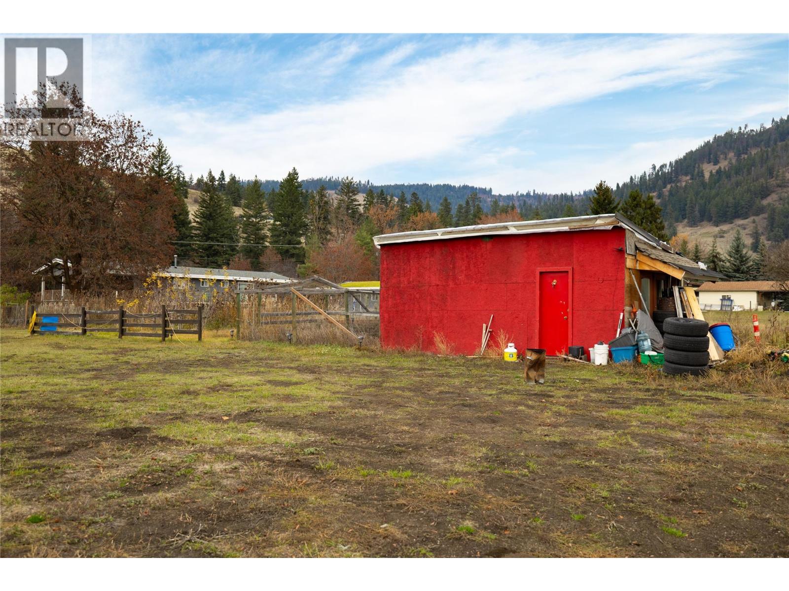 5712 6 Highway, Vernon, British Columbia  V1B 3E1 - Photo 27 - 10387960