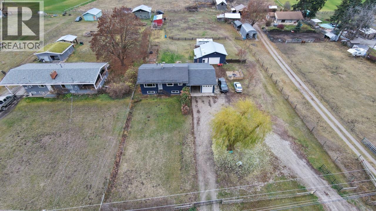 5712 6 Highway, Vernon, British Columbia  V1B 3E1 - Photo 6 - 10387960