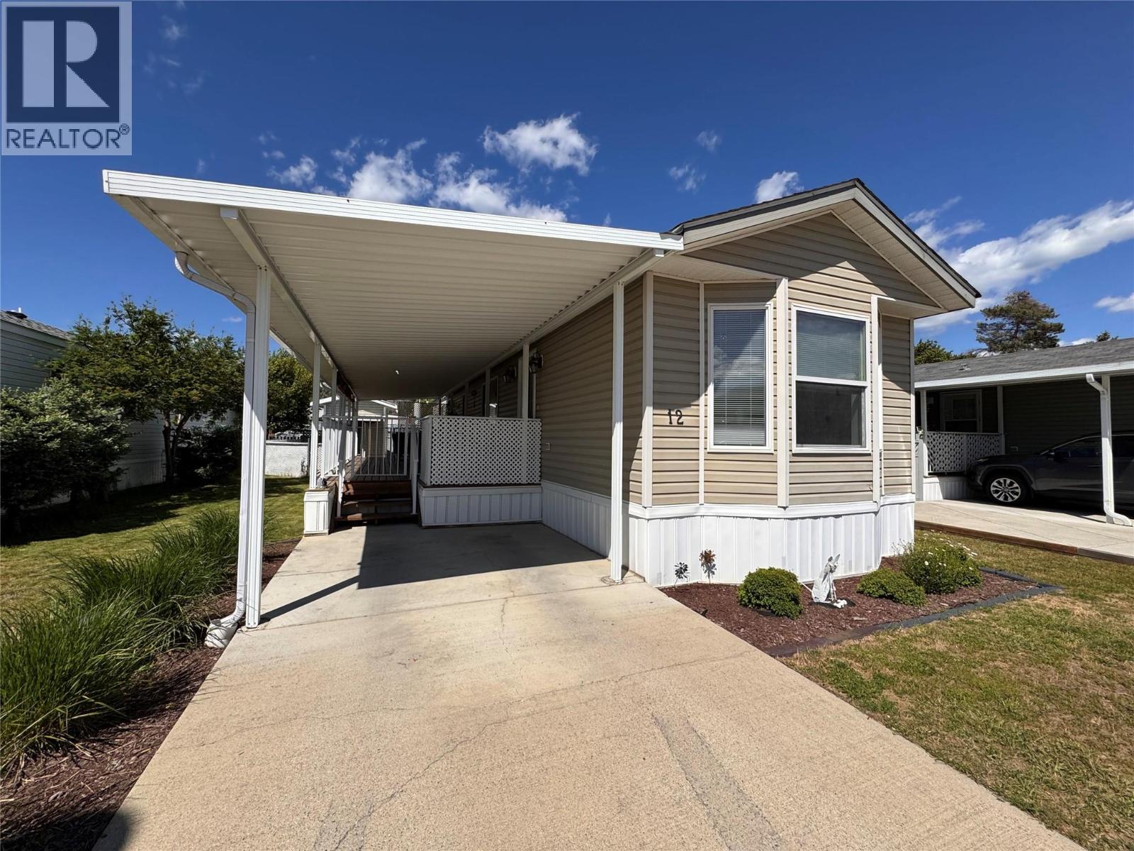 7225 Boundary Drive Unit# 12, Grand Forks, British Columbia  V0H 1H0 - Photo 2 - 10388176