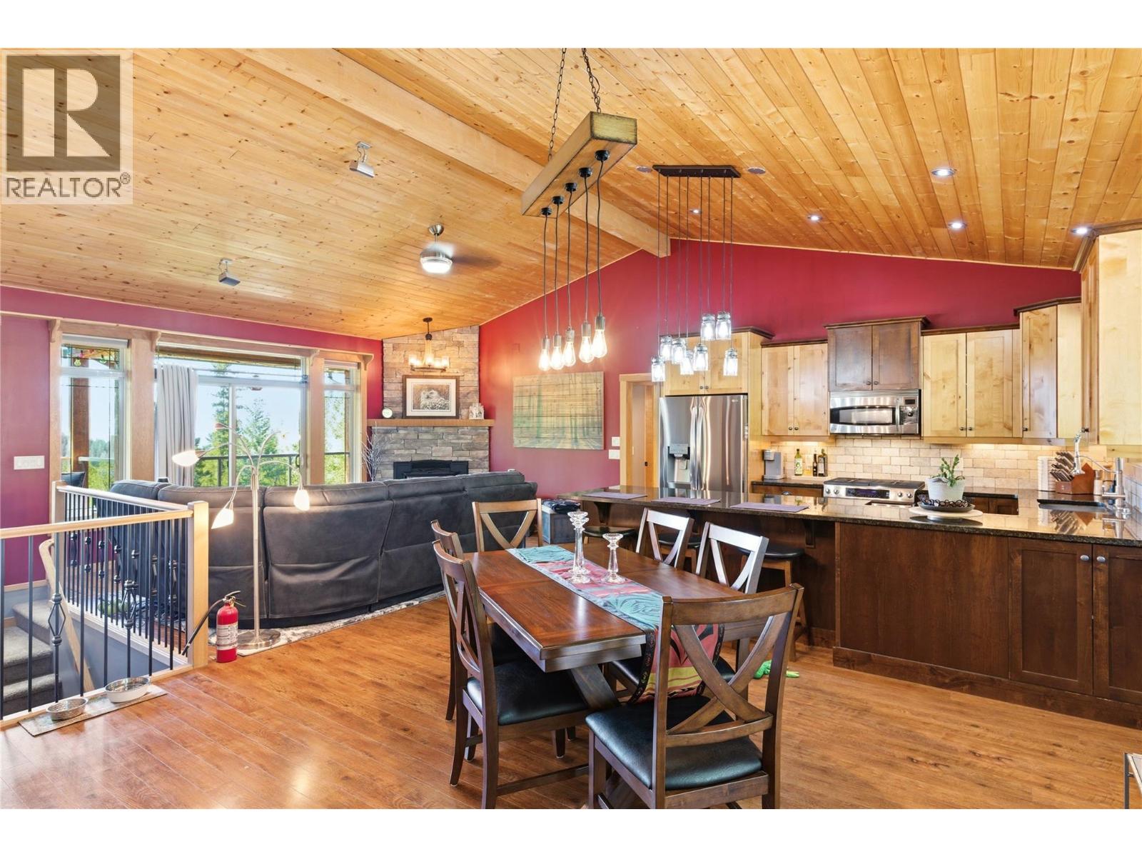 7080 Sun Valley Road, Kelowna, British Columbia  V1P 1H4 - Photo 12 - 10388406