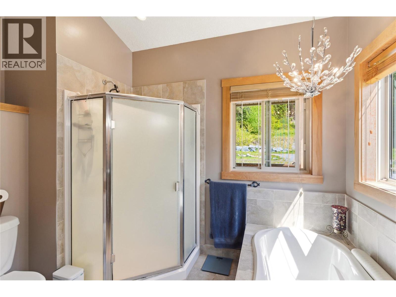 7080 Sun Valley Road, Kelowna, British Columbia  V1P 1H4 - Photo 22 - 10388406