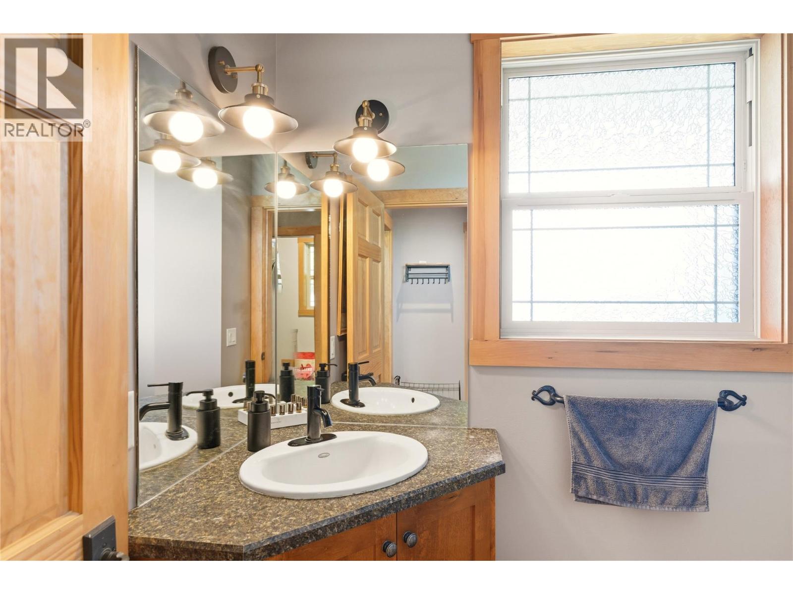 7080 Sun Valley Road, Kelowna, British Columbia  V1P 1H4 - Photo 23 - 10388406