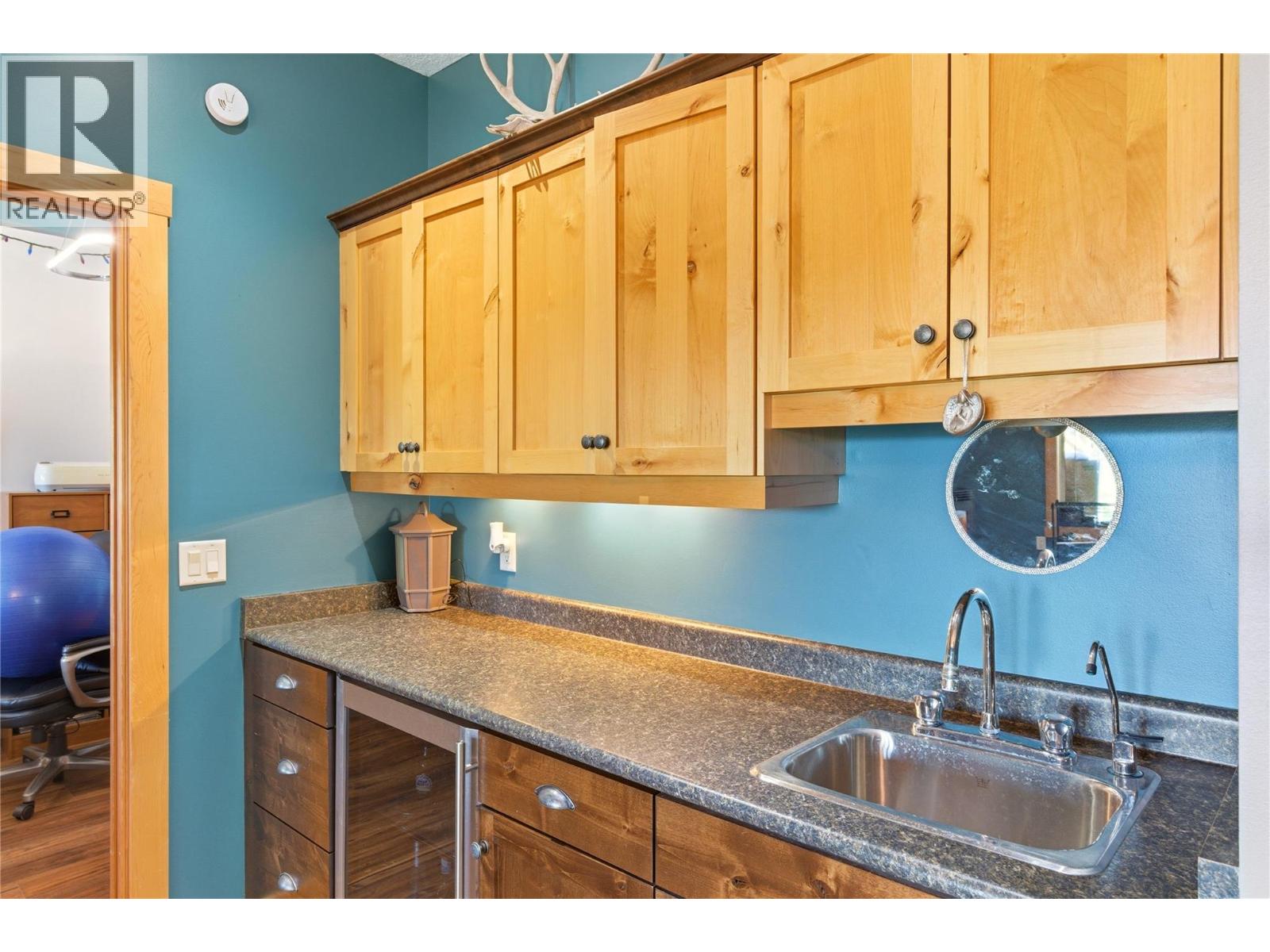 7080 Sun Valley Road, Kelowna, British Columbia  V1P 1H4 - Photo 35 - 10388406