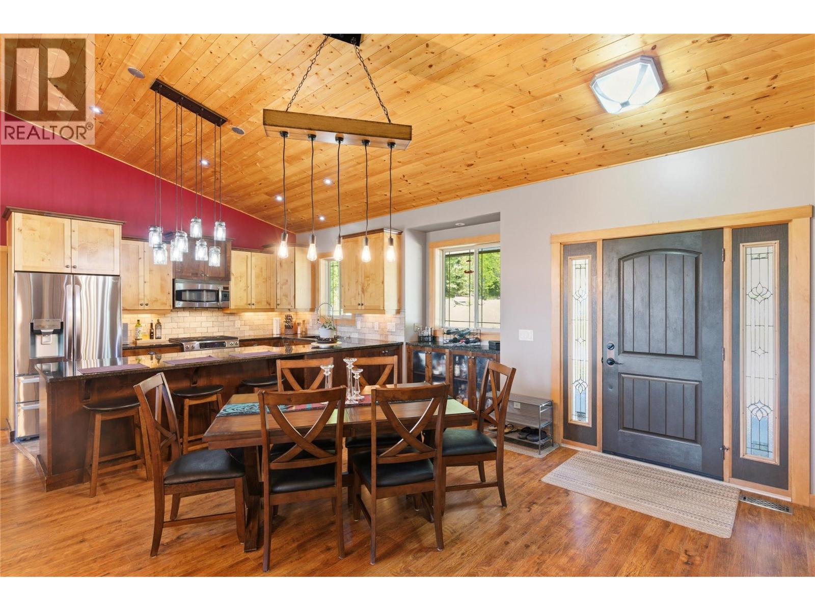 7080 Sun Valley Road, Kelowna, British Columbia  V1P 1H4 - Photo 6 - 10388406