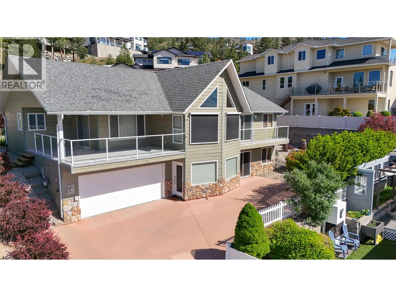 2850 Evergreen Drive, Penticton, British Columbia  V2A 7T1 - Photo 1 - 10388201