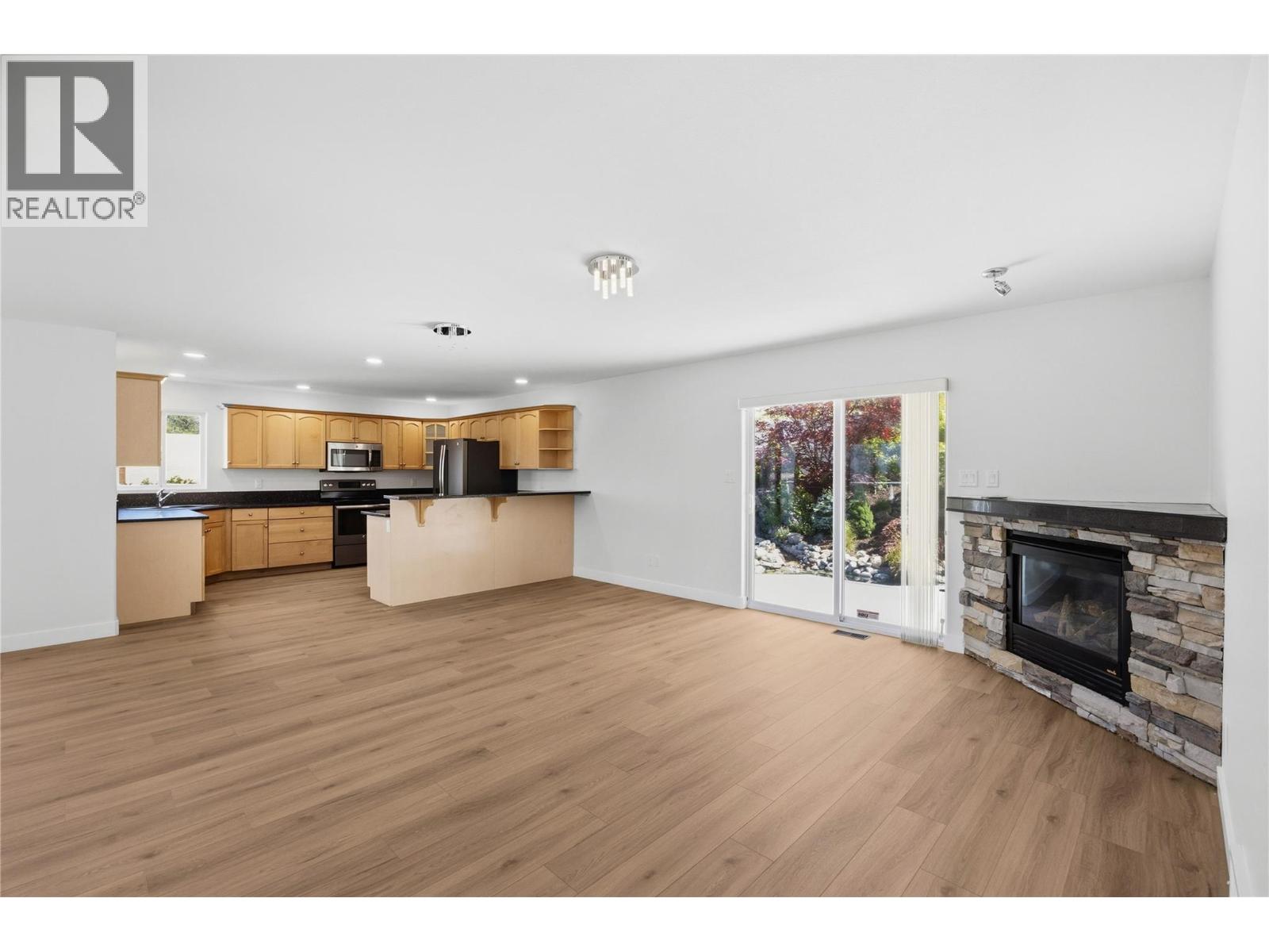 2850 Evergreen Drive, Penticton, British Columbia  V2A 7T1 - Photo 10 - 10388201