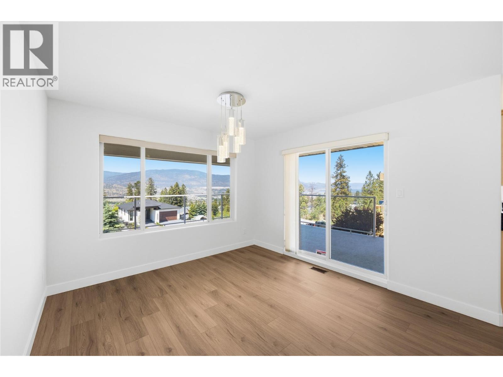 2850 Evergreen Drive, Penticton, British Columbia  V2A 7T1 - Photo 17 - 10388201