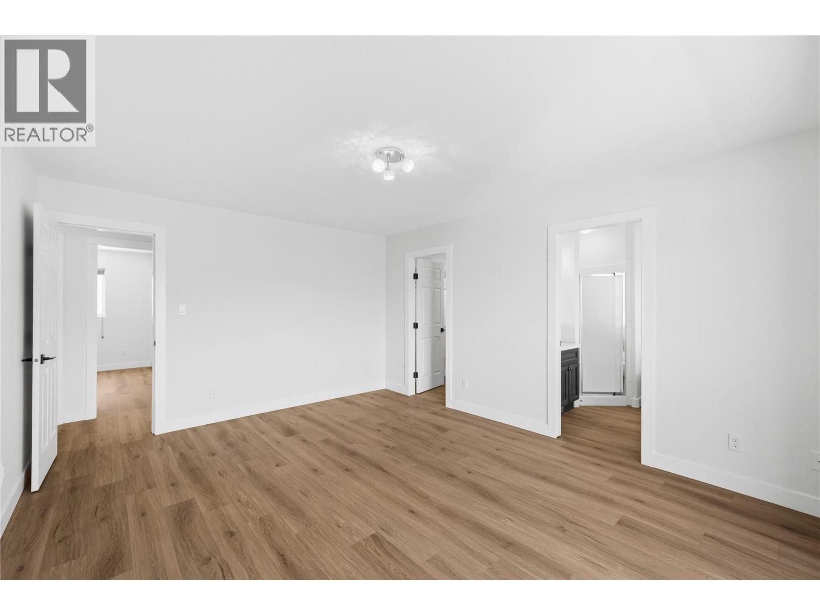 2850 Evergreen Drive, Penticton, British Columbia  V2A 7T1 - Photo 18 - 10388201