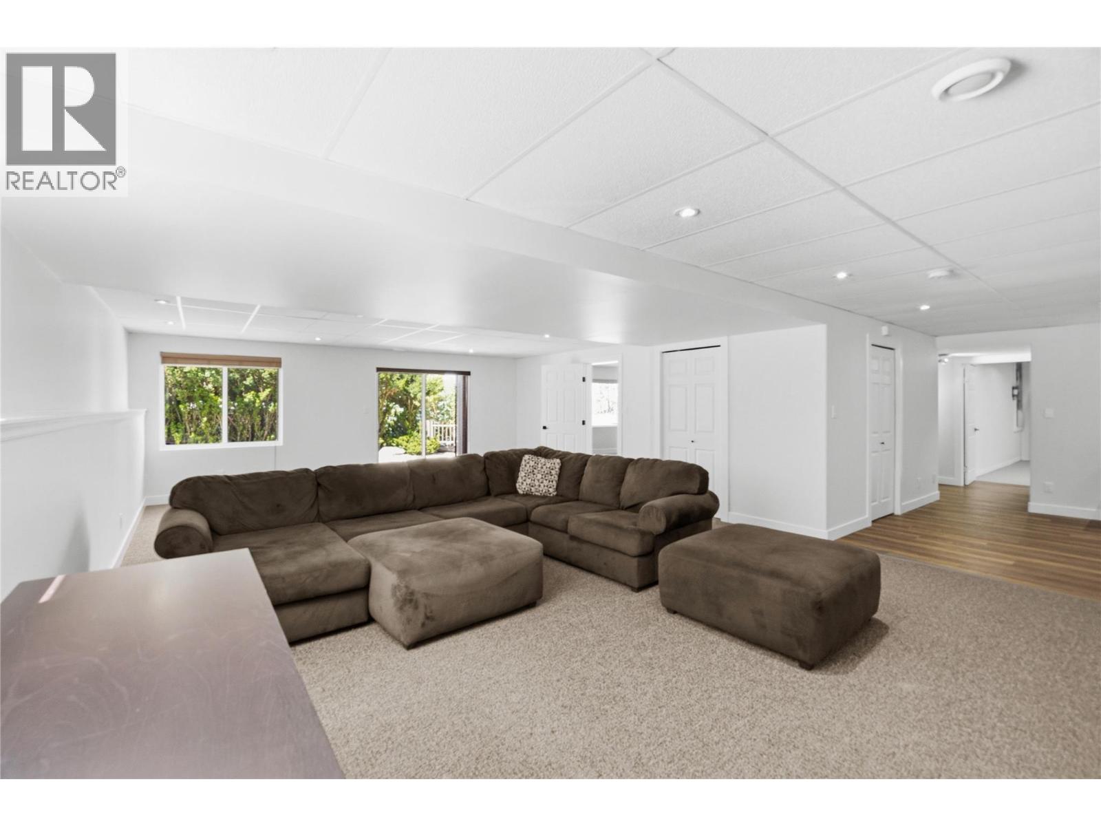 2850 Evergreen Drive, Penticton, British Columbia  V2A 7T1 - Photo 24 - 10388201