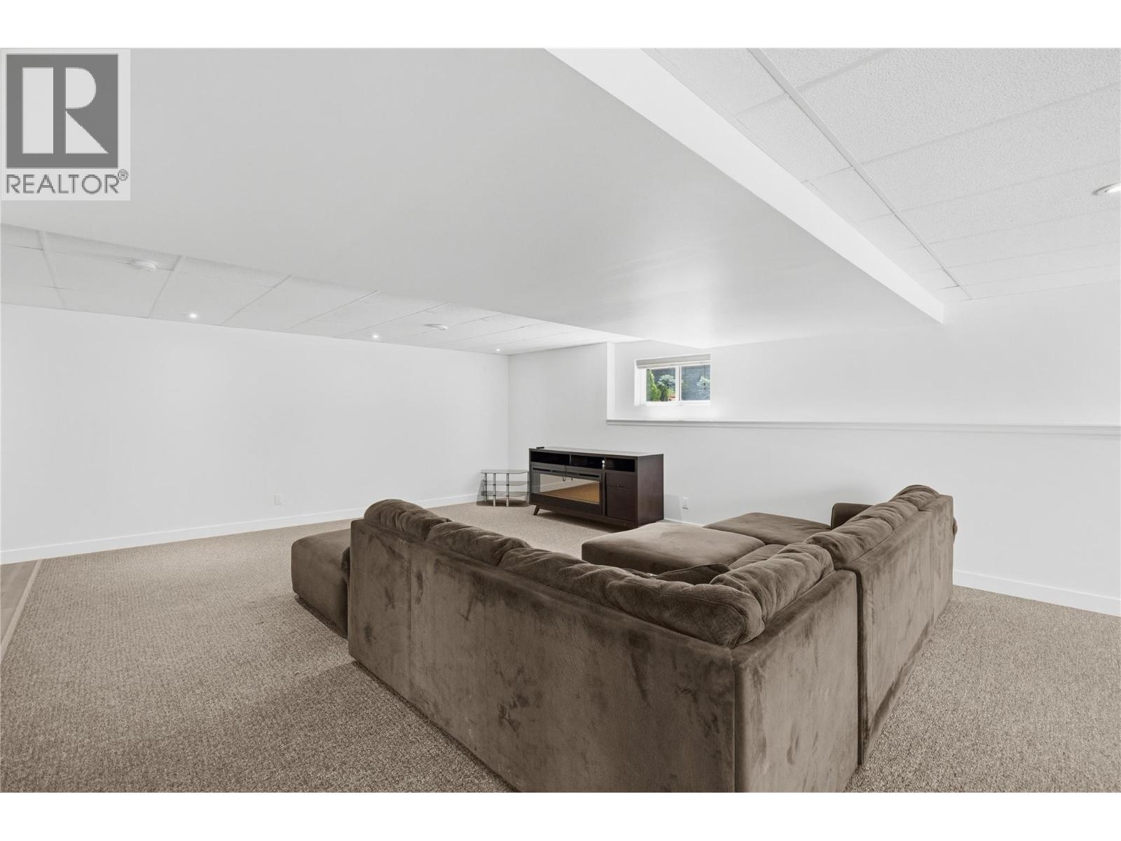 2850 Evergreen Drive, Penticton, British Columbia  V2A 7T1 - Photo 34 - 10388201