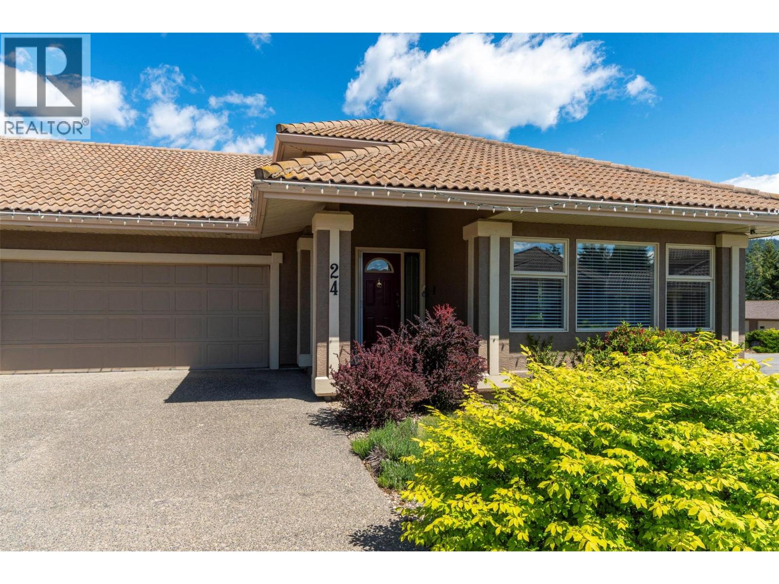 2550 Golf Course Drive Unit# 24, Blind Bay, British Columbia  V0E 1H1 - Photo 2 - 10387926