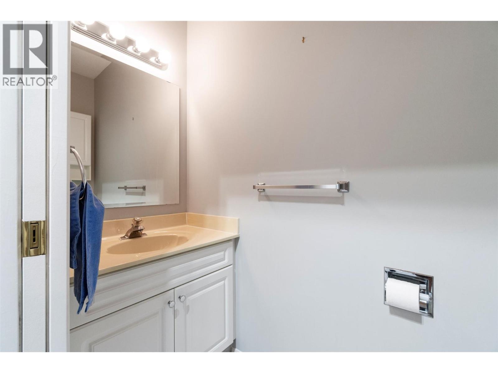 2550 Golf Course Drive Unit# 24, Blind Bay, British Columbia  V0E 1H1 - Photo 39 - 10387926