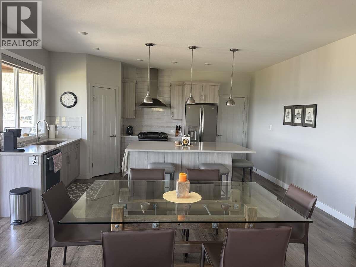 1120 Holden Road, Penticton, British Columbia  V2A 0B7 - Photo 13 - 10388503